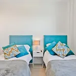 Casa Seaviews 2 Bedroom Apartament